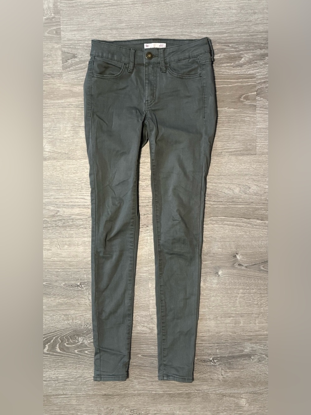 SO Low Rise Green Jeggings Jeans Leggings Pants